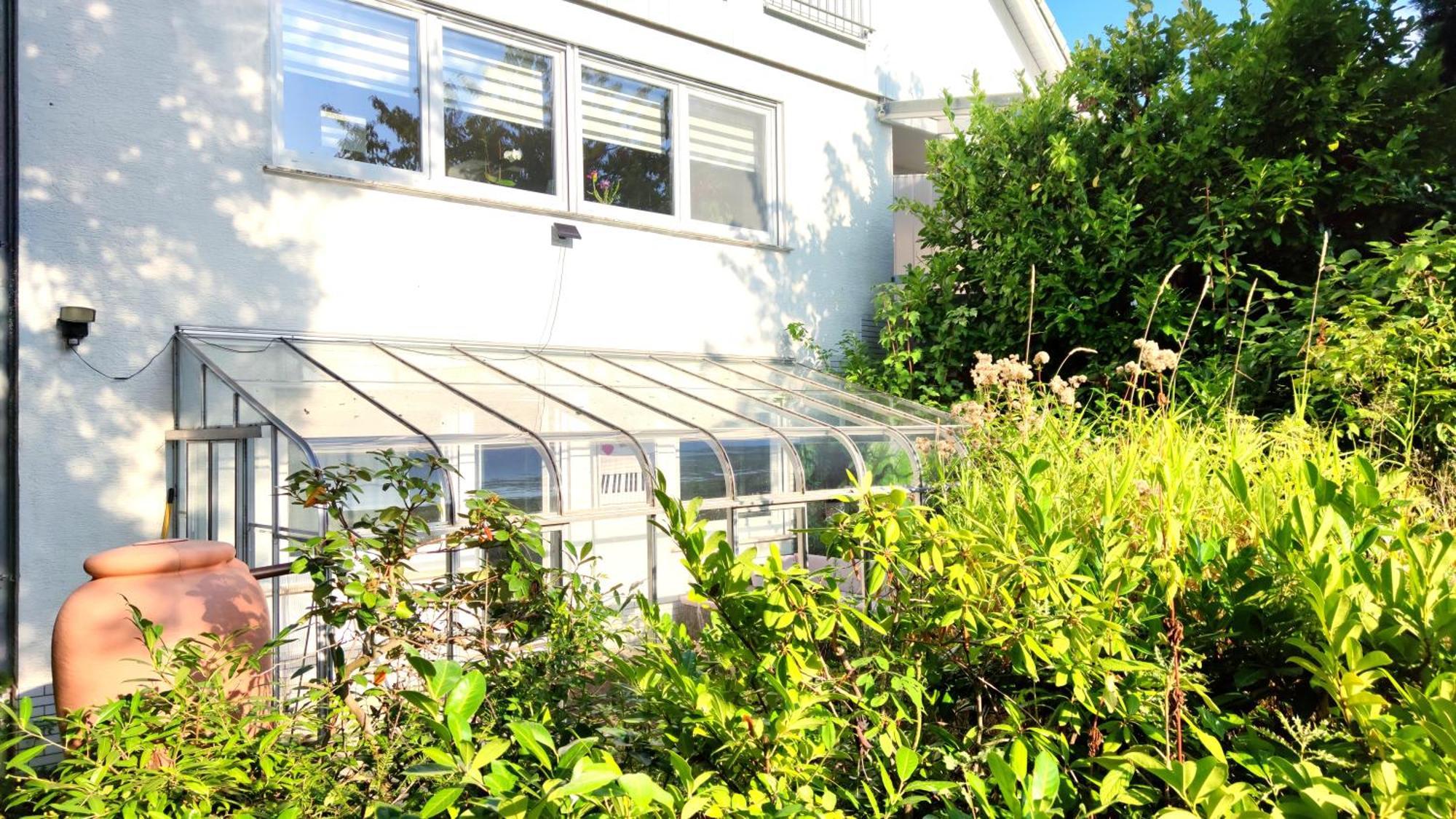 タウヌスシュタインAmselweg Am Waldrand Gelegen Netflix Eigener Carport Uvmアパートメント エクステリア 写真